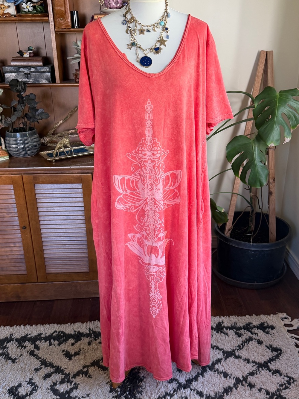 Kantha Bae Open Hands Organic Cotton Red Coral Maxi Dress w/ Graphic OS NWOT